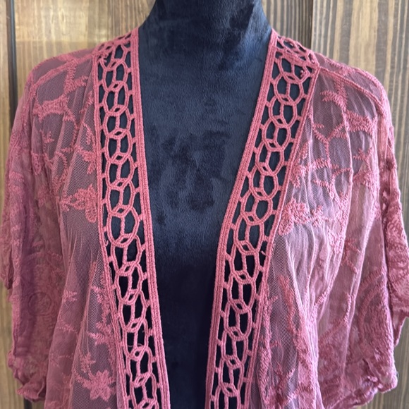 PLUS SIZE EMBROIDERED MESH DUSTER - Picture 3 of 13